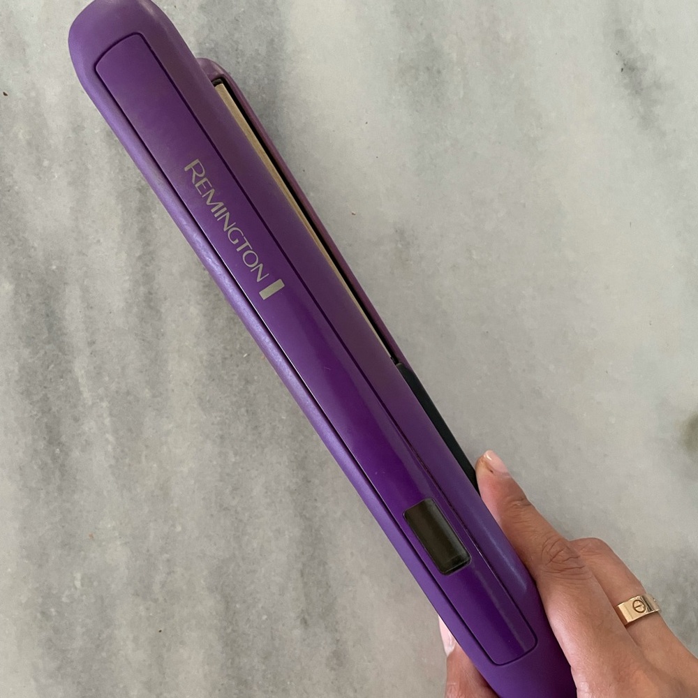 Remington Hair Straightener